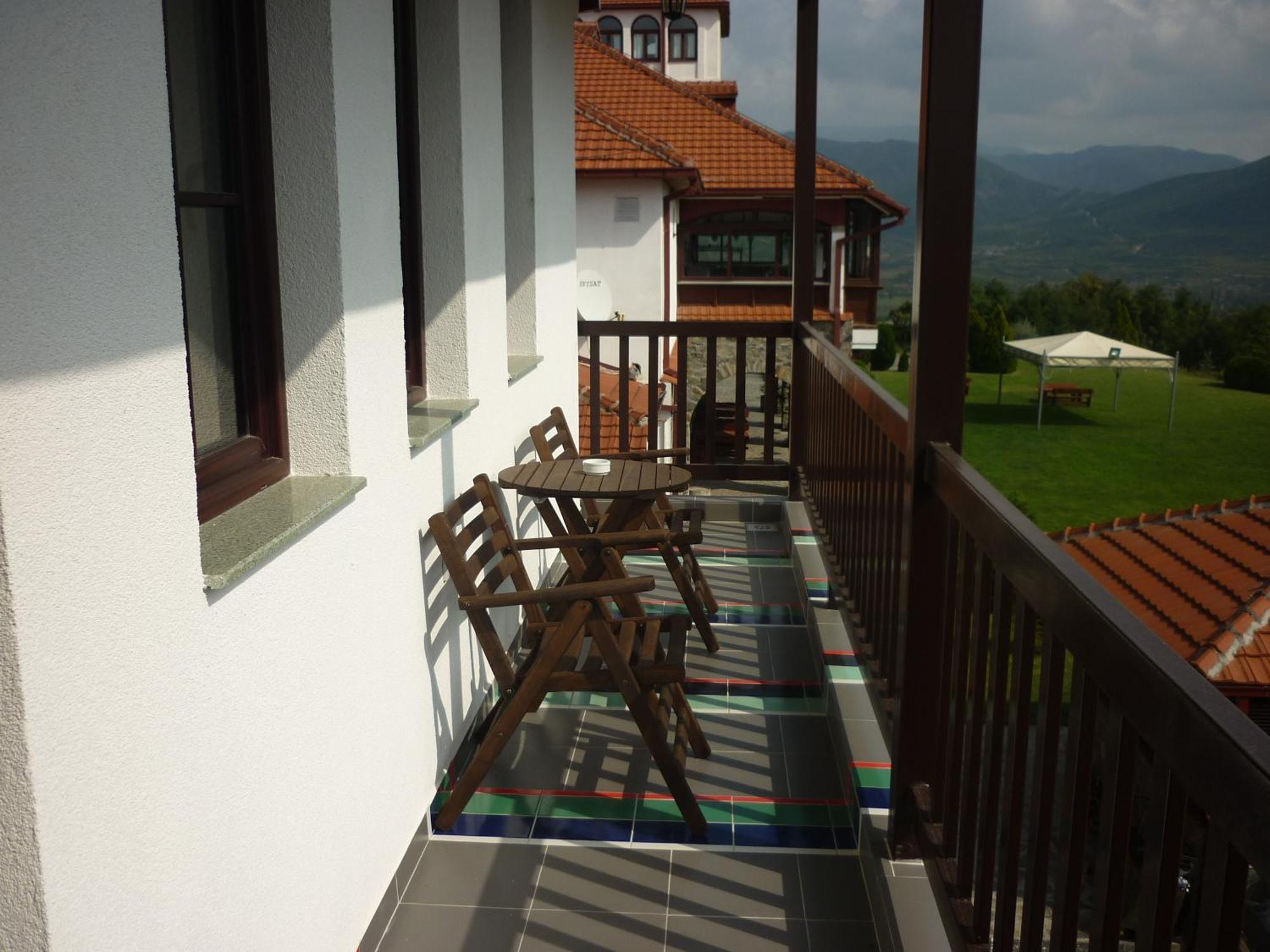 Popova Kula Hotel & Winery Demir Kapija Bilik gambar