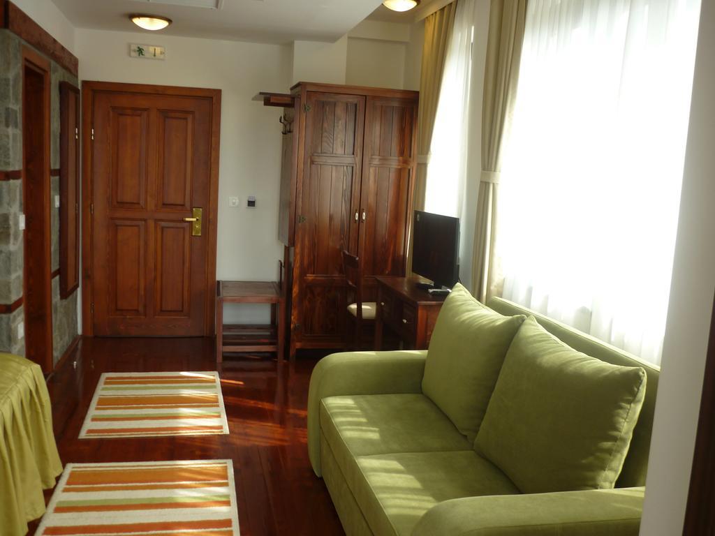 Popova Kula Hotel & Winery Demir Kapija Bilik gambar