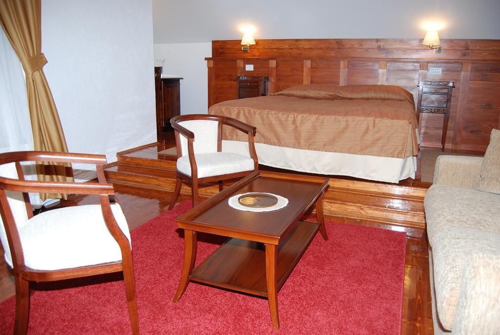 Popova Kula Hotel & Winery Demir Kapija Bilik gambar